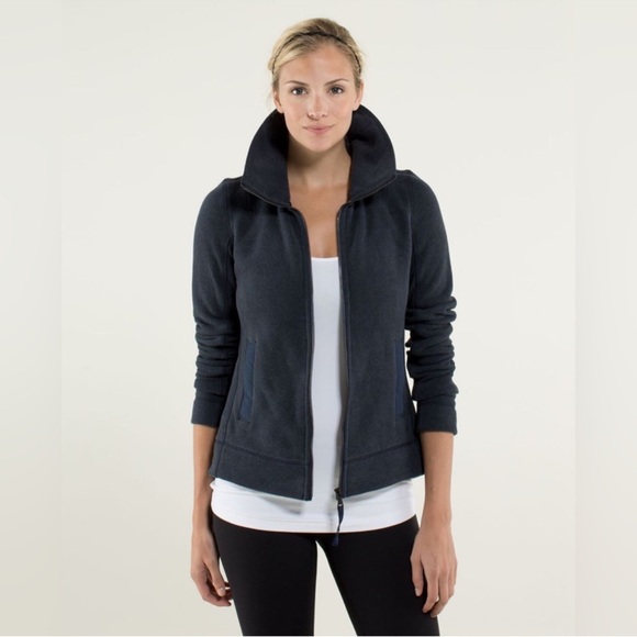 Lululemon En Route Jacket - Size: 2 - Picture 1 of 10